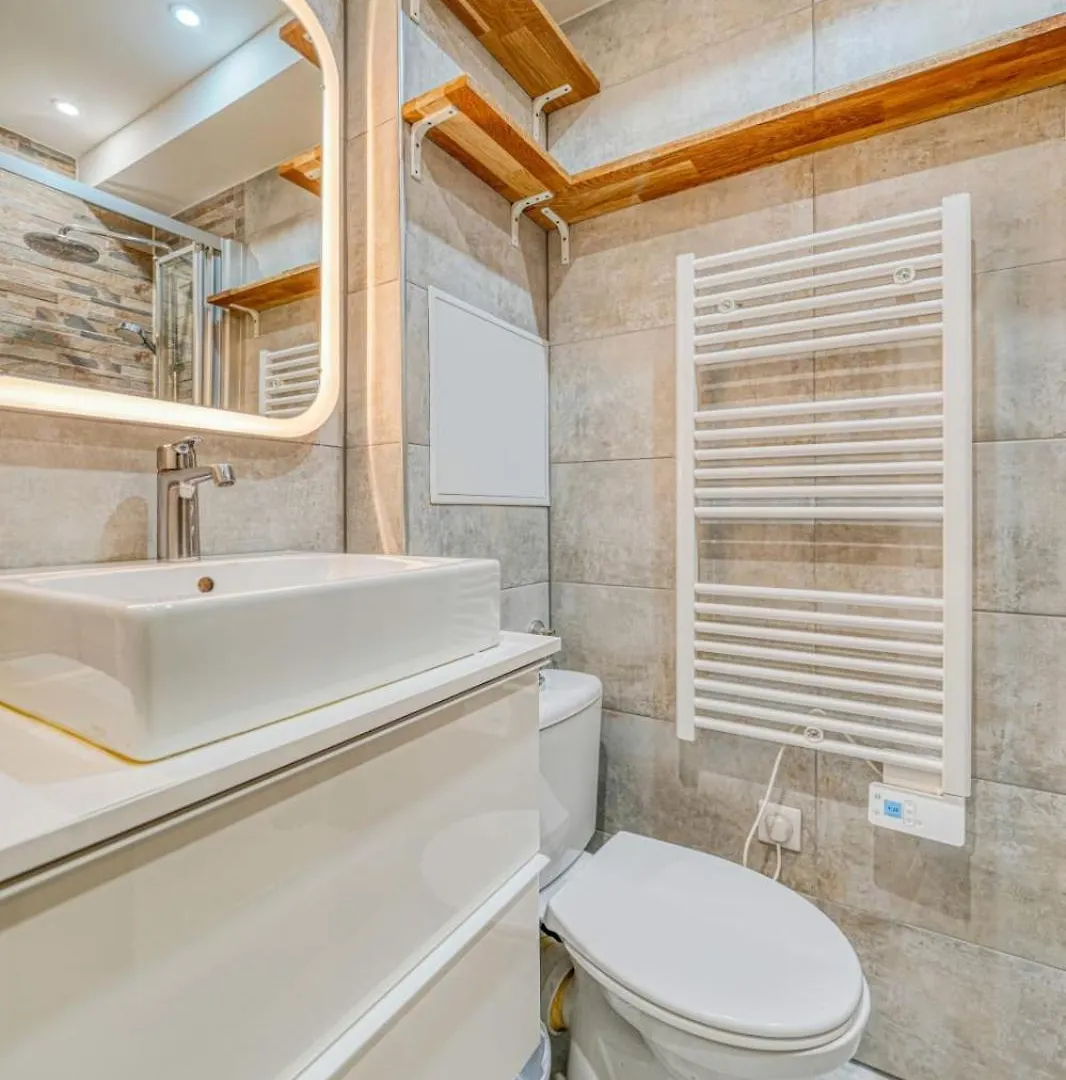 Apartment In Paris 17Th District Francia
