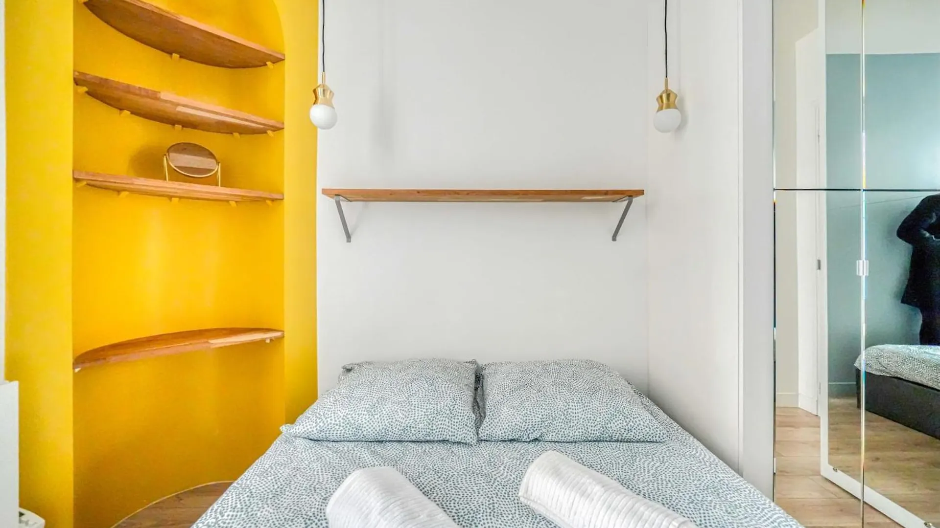 Apartment In Paris 17Th District